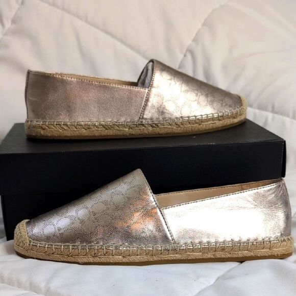 Coach size 10 Collins Espadrille Flats in Gold with Signature Logo, NEW - Picture 2 of 12